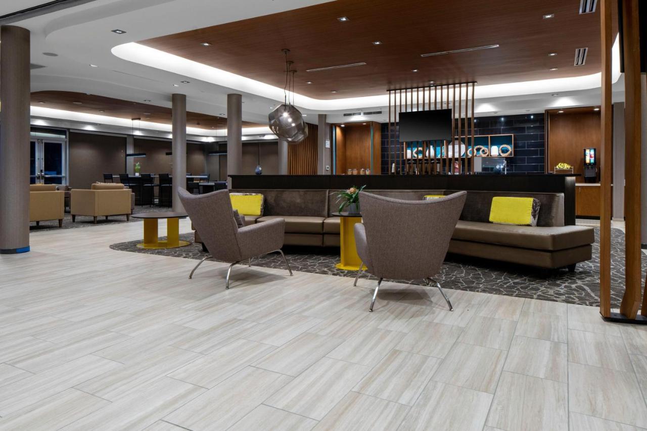 Springhill Suites By Marriott Charlotte Huntersville Exterior foto